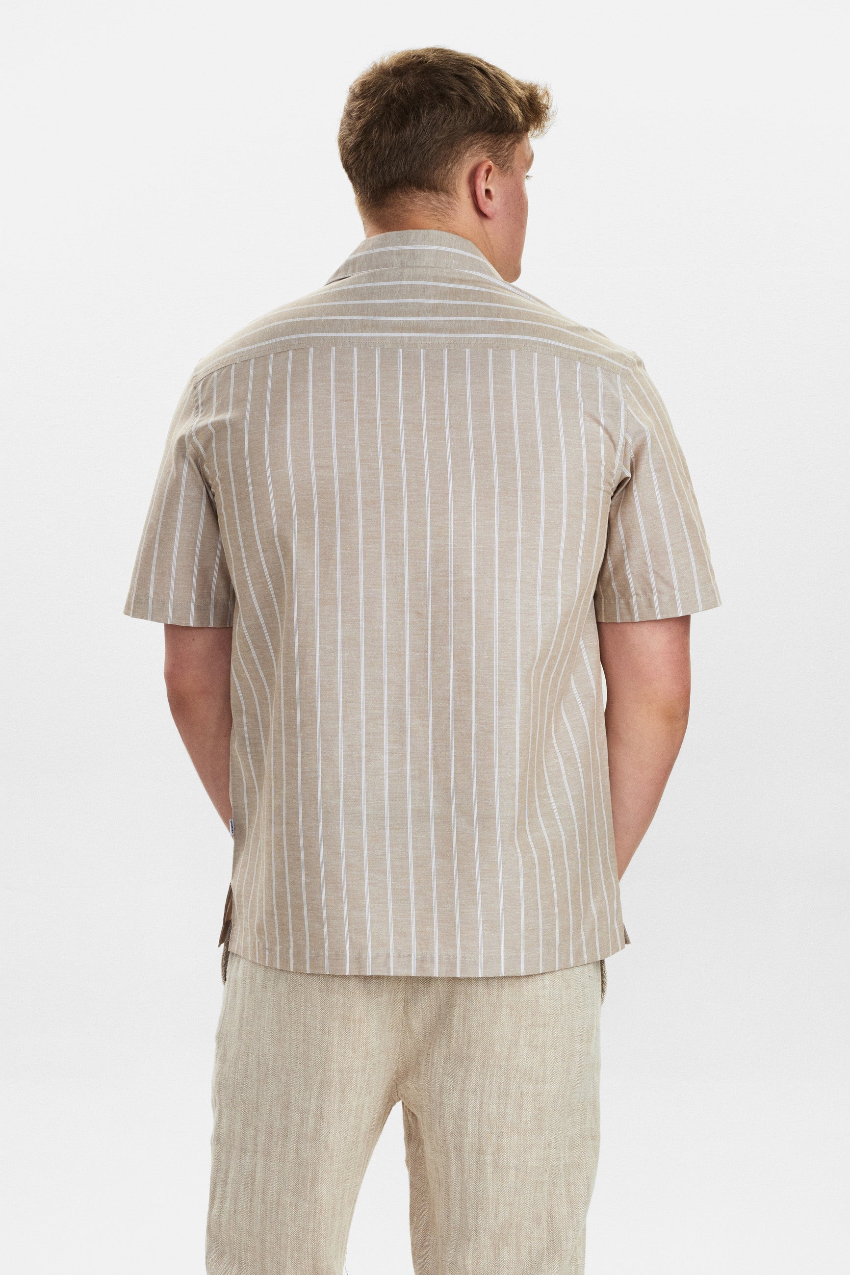 DXNMXRK. DX-Ejub Shirt Beige