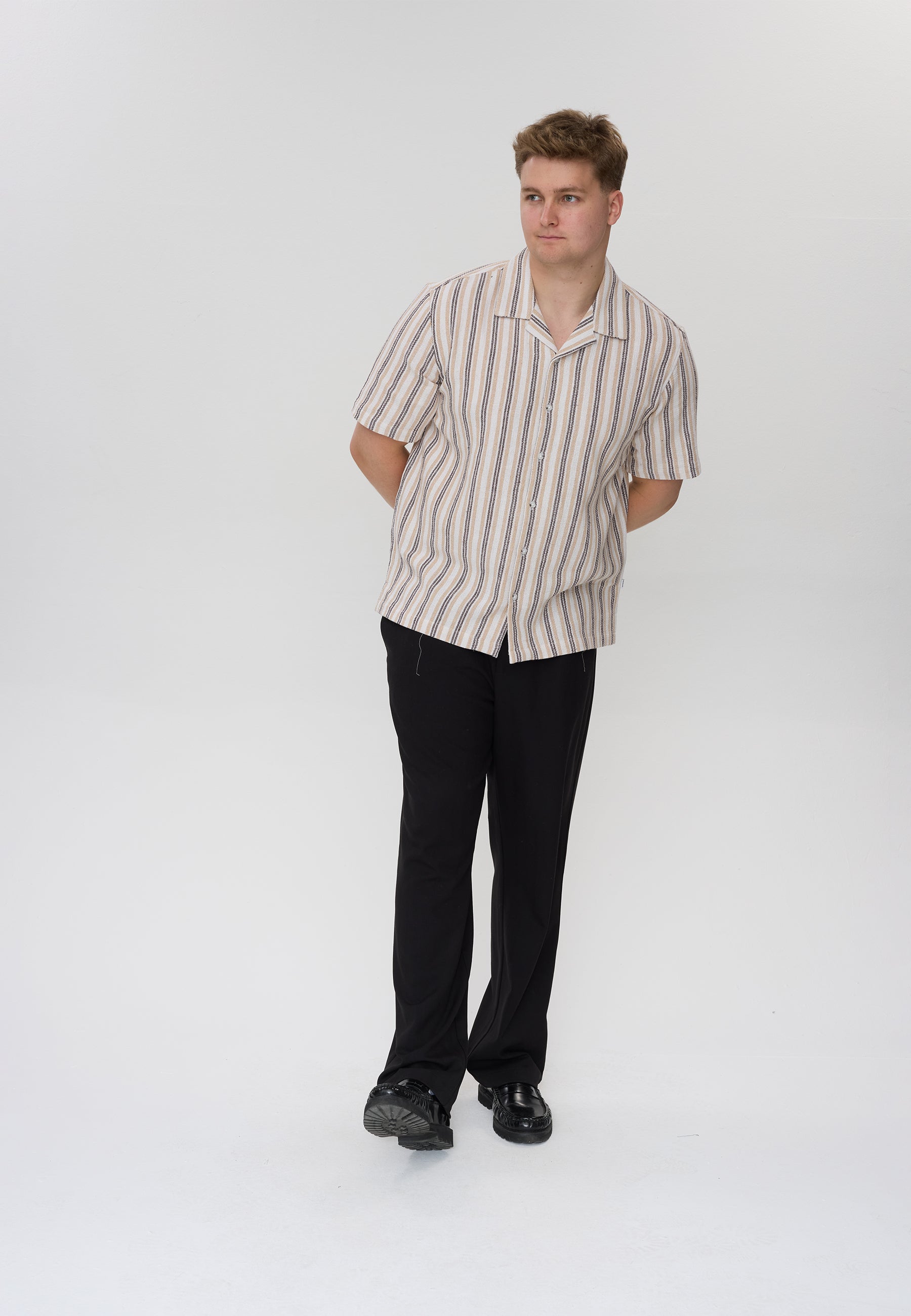 DXNMXRK. DXGudmund Shirt Off white